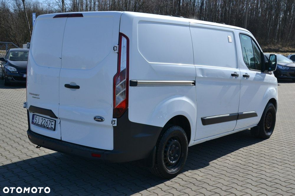 Ford Transit Custom - 7