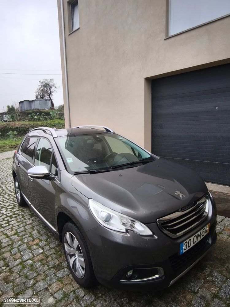 Peugeot 2008 1.2 PureTech Allure - 16