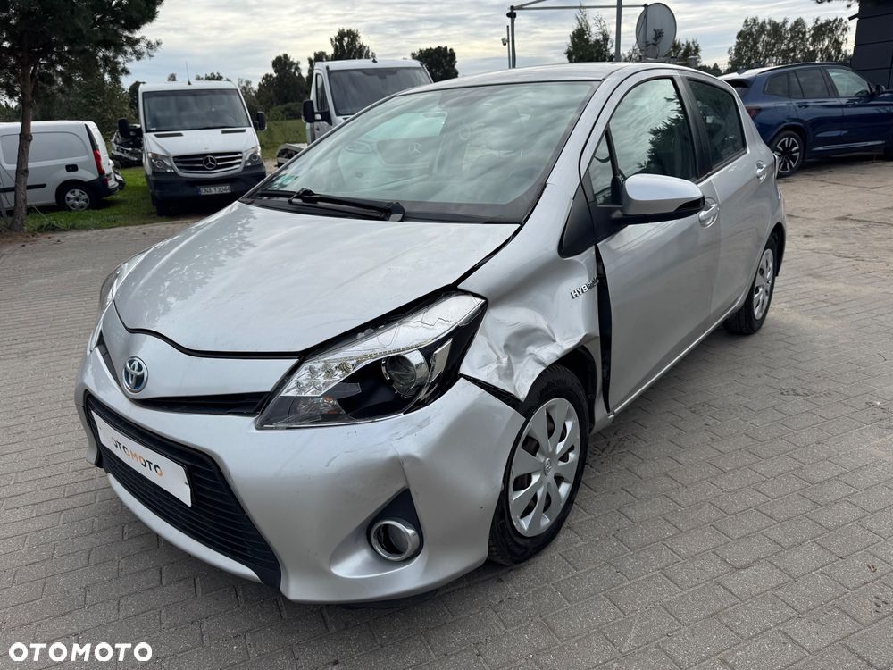 Toyota Yaris 1.5 VVT-i - 4