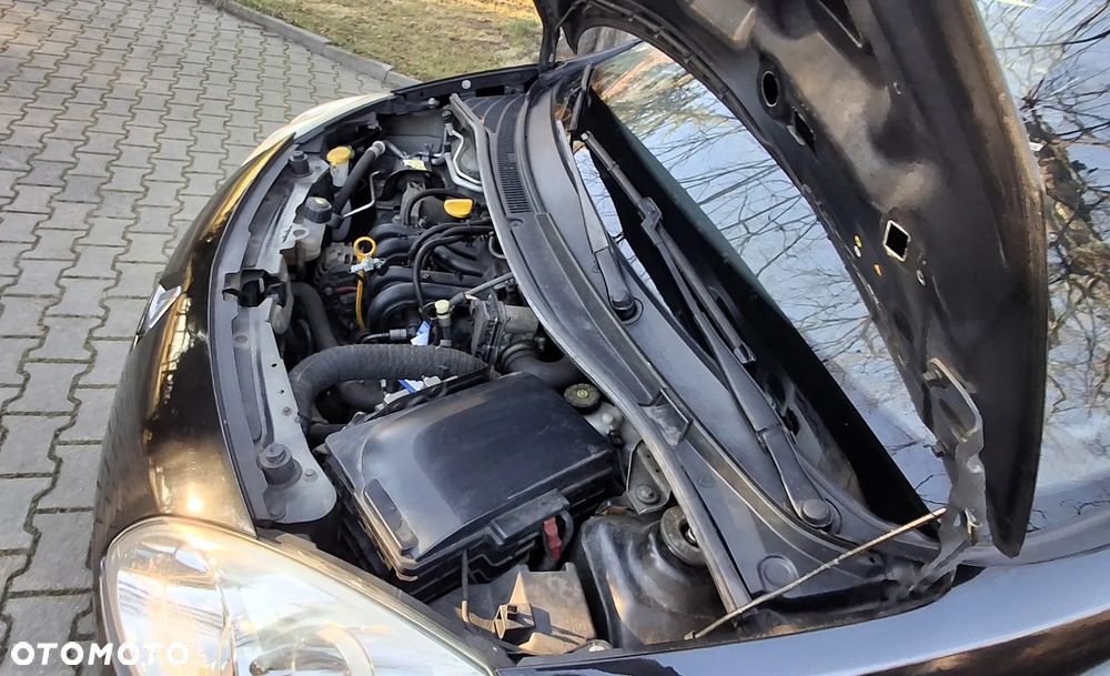 Renault Twingo 1.2 60 Authentique - 27