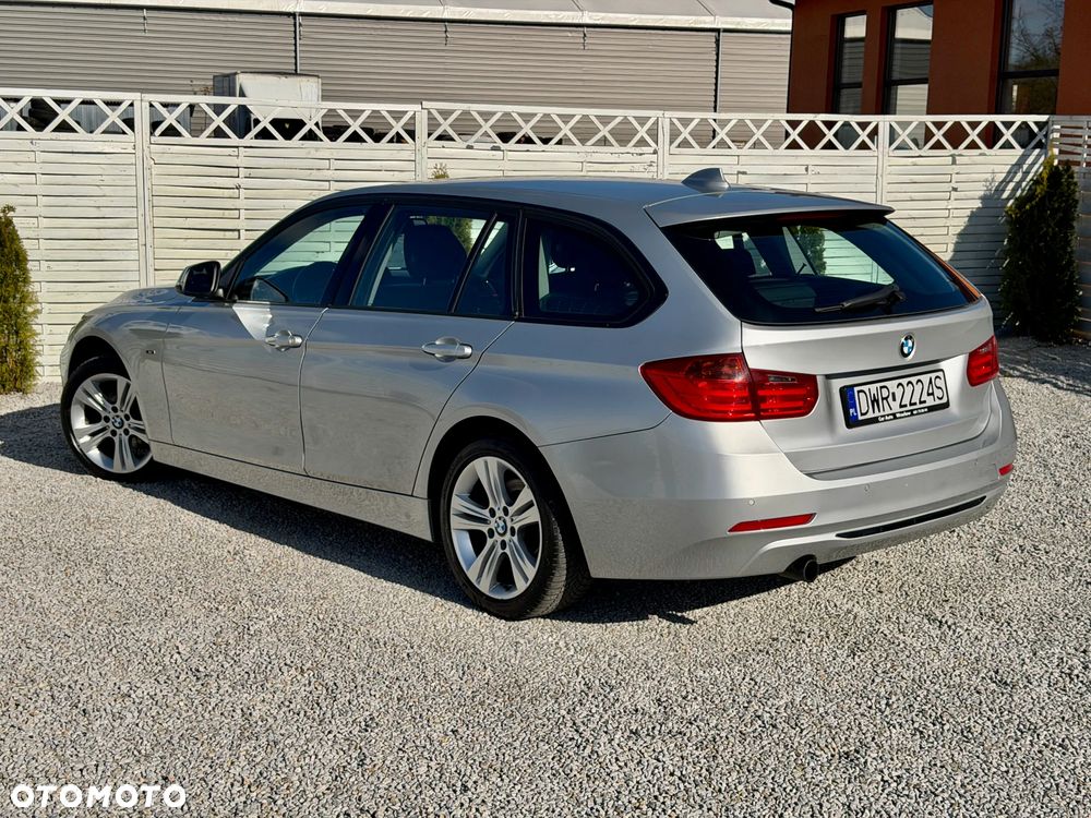 BMW Seria 3 316d Sport Line - 2