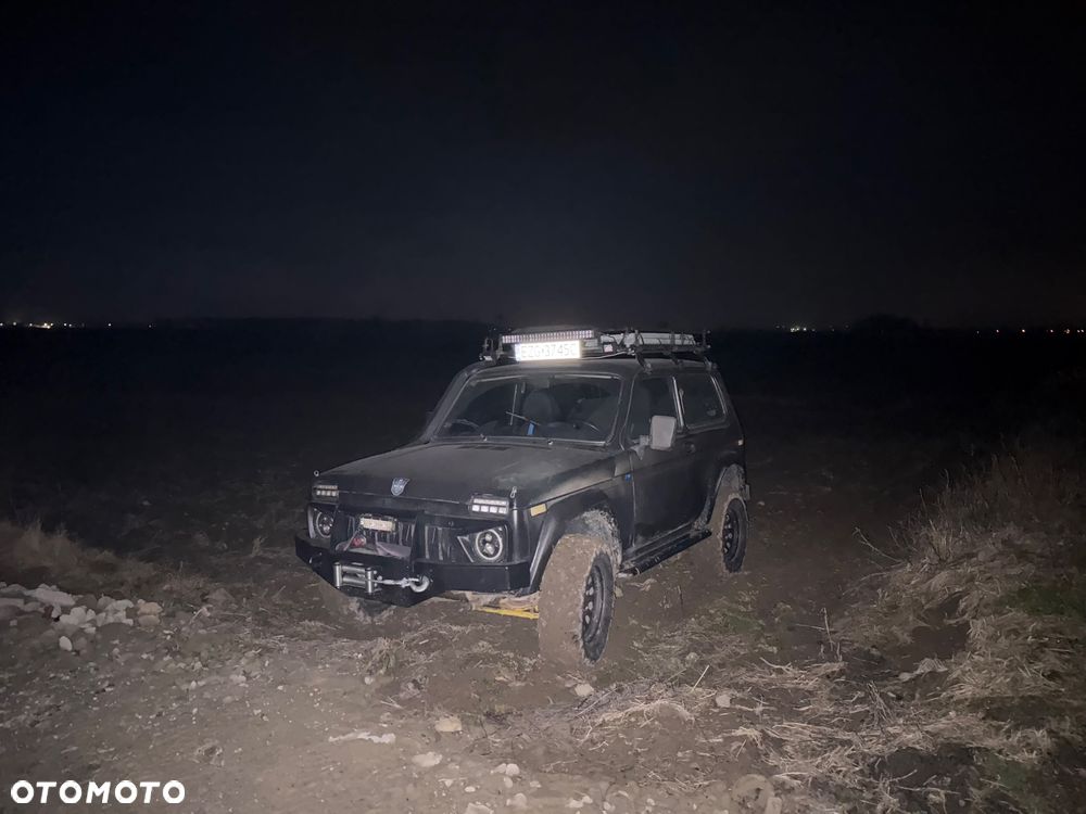 Lada Niva 1.7i - 6