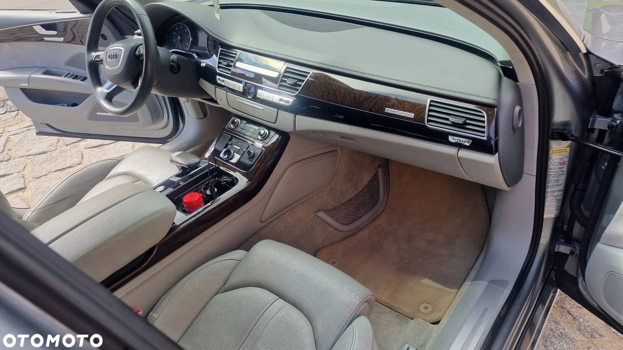 Audi A8 4.2 FSI L Quattro - 12