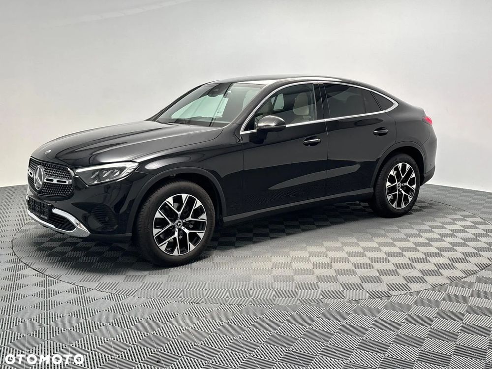 Mercedes-Benz GLC - 16