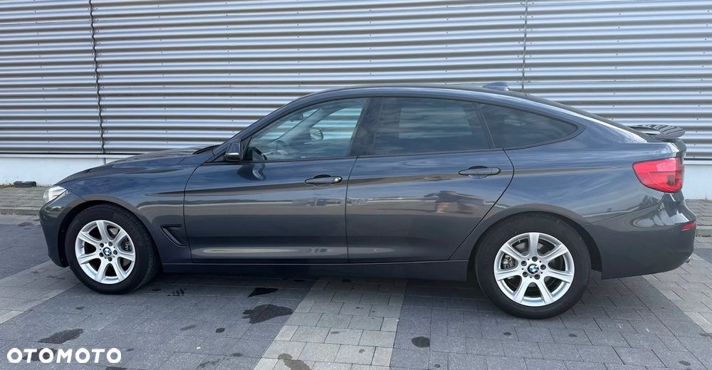 BMW 3GT 320i xDrive Advantage - 9