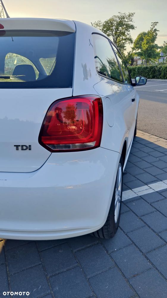 Volkswagen Polo 1.6 TDI Blue Motion Style - 31