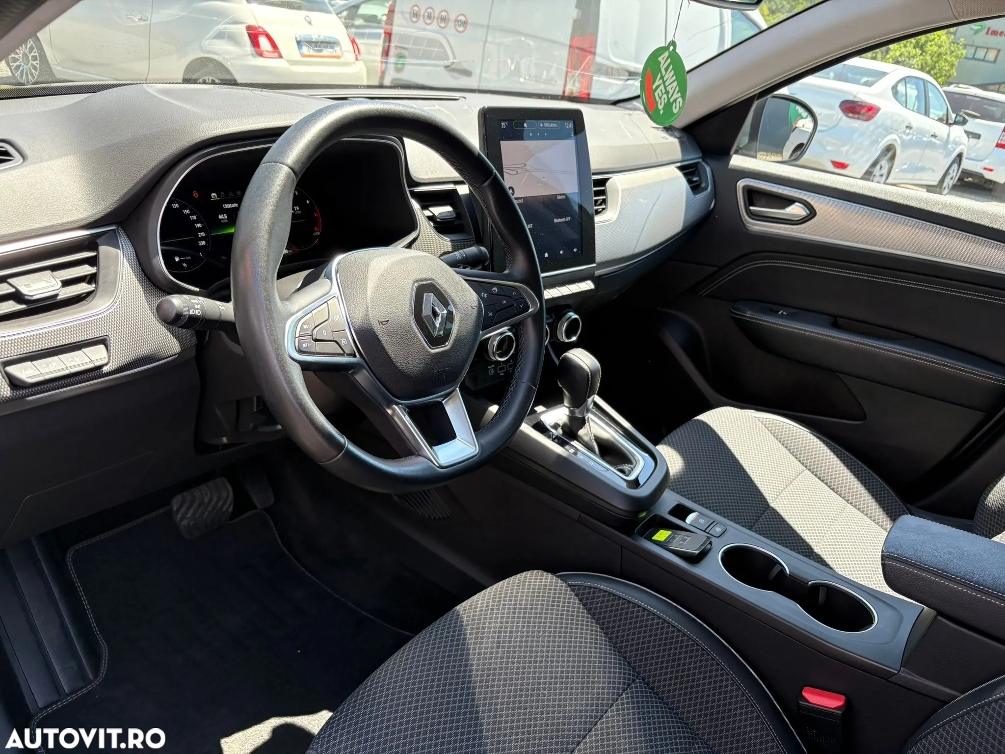 Renault Arkana E-TECH Hybrid Zen - 13