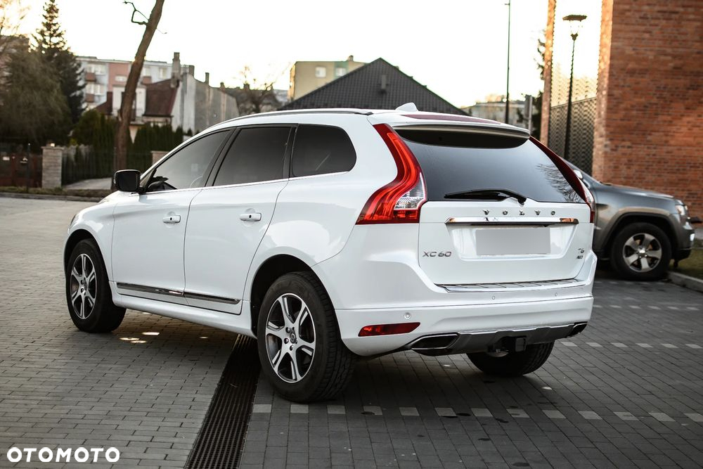 Volvo XC 60 - 3