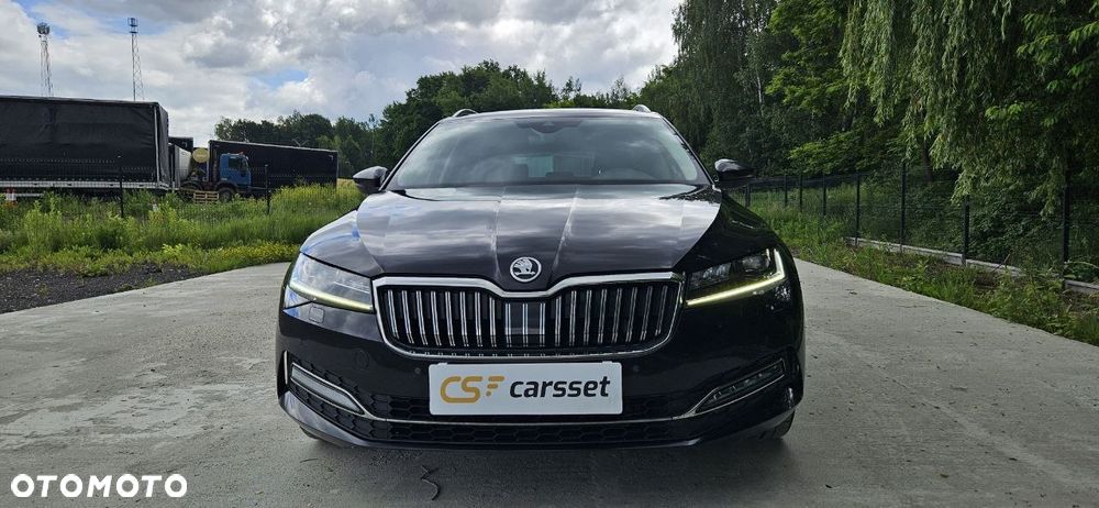 Skoda Superb 2.0 TDI SCR 4x4 Style DSG - 3