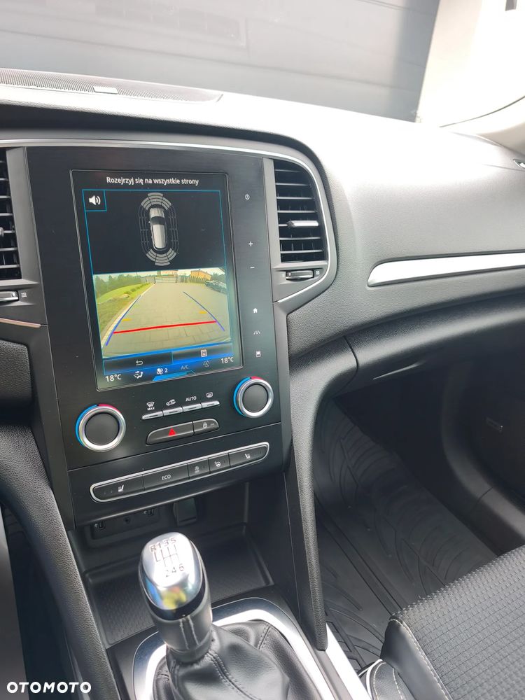Renault Megane TCe 140 GPF BOSE EDITION - 17