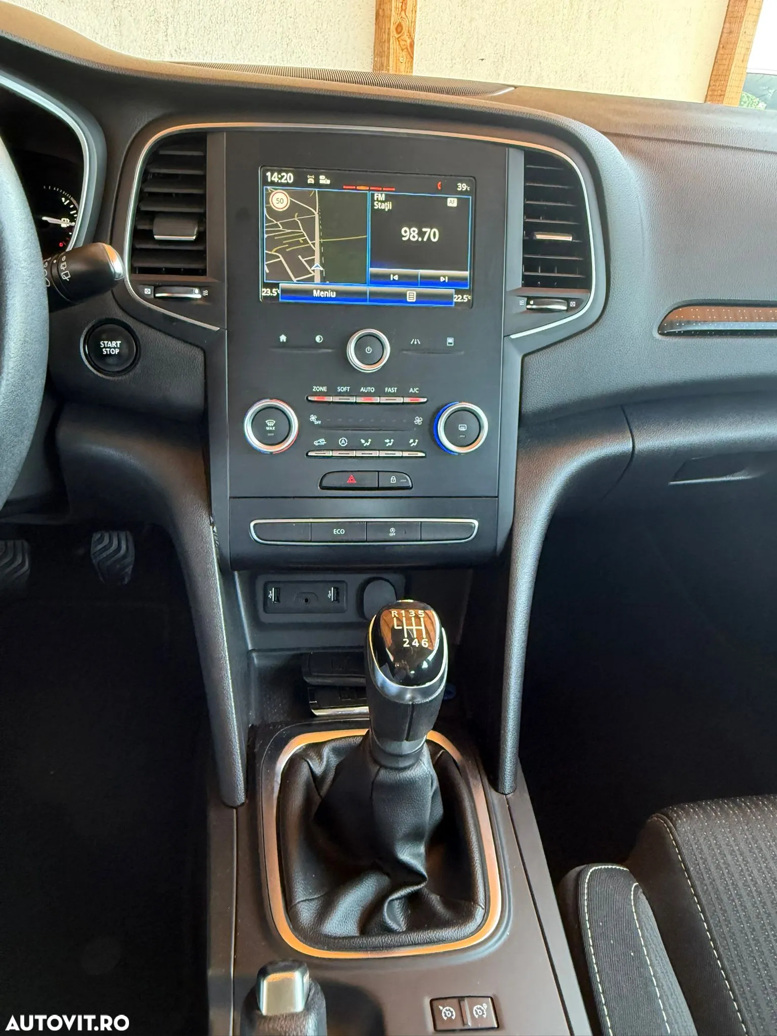 Renault Megane Estate 1.5 dCI Zen - 11