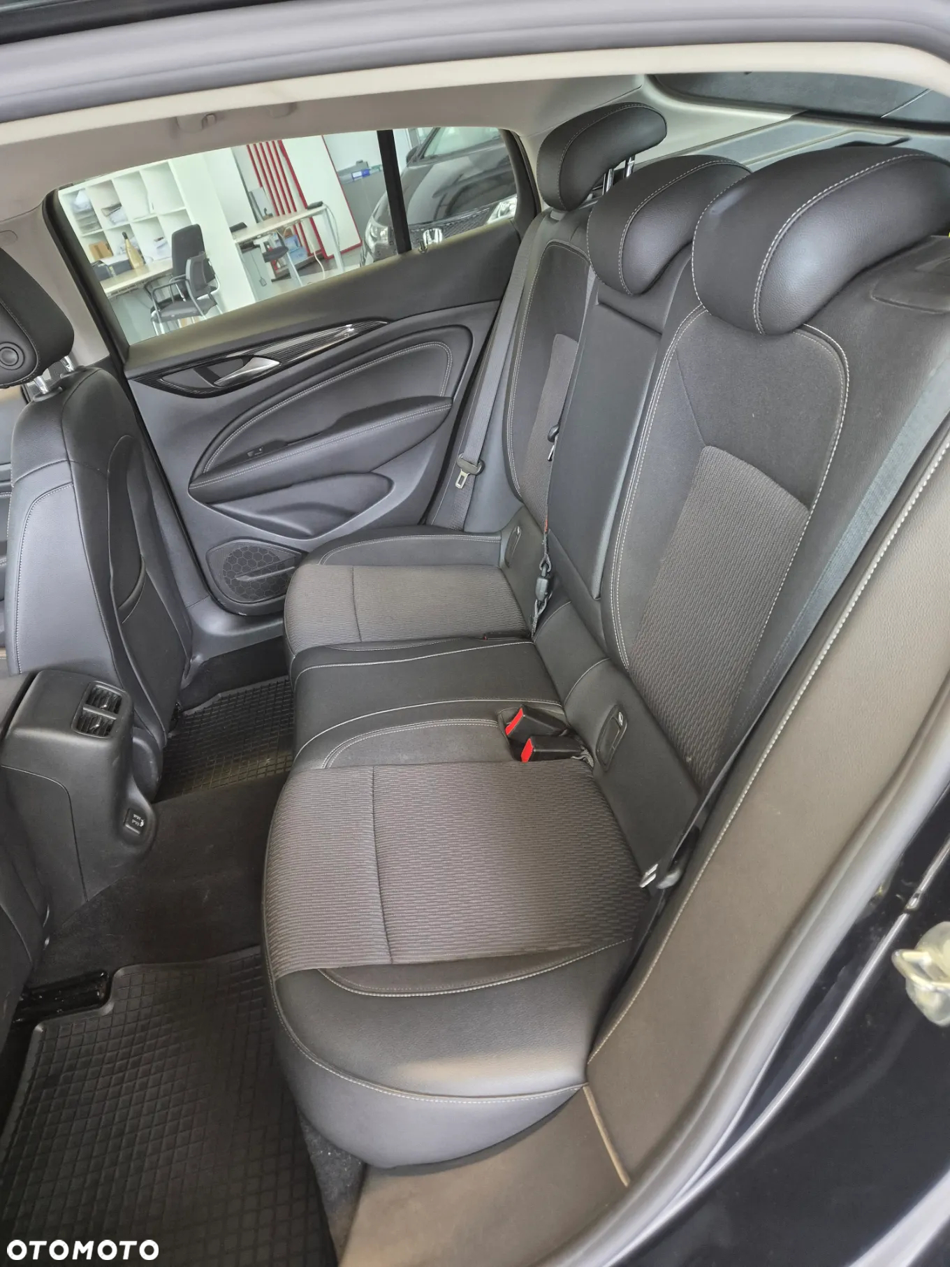 Opel Insignia 1.5 T GPF Elite S&S - 12