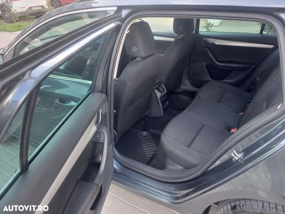 Skoda Octavia 1.0 TSI Ambition - 8