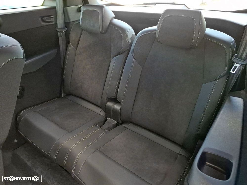 Peugeot 5008 1.2 Hybrid GT e-DCS6 - 13