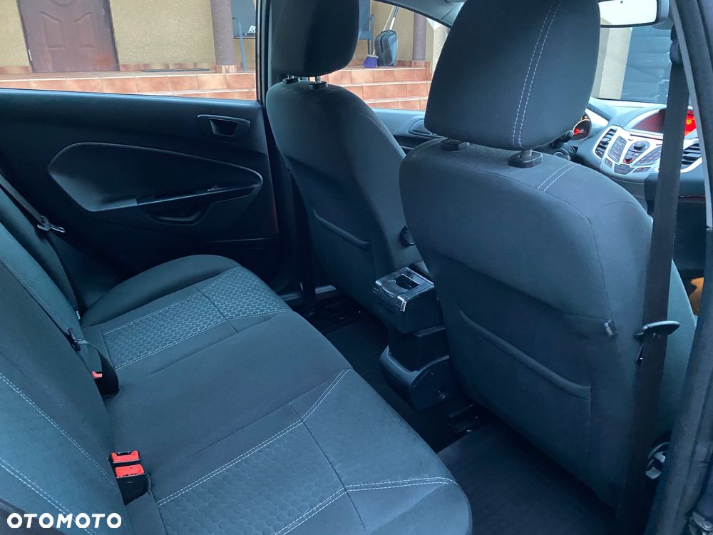 Ford Fiesta 1.25 Titanium - 22