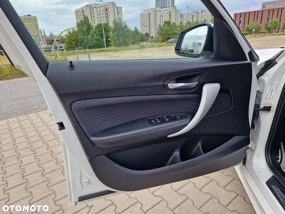 BMW Seria 1 - 23