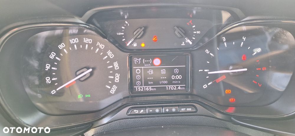 Toyota Proace City 1.5 D-4D Long 2,4t Comfort - 11