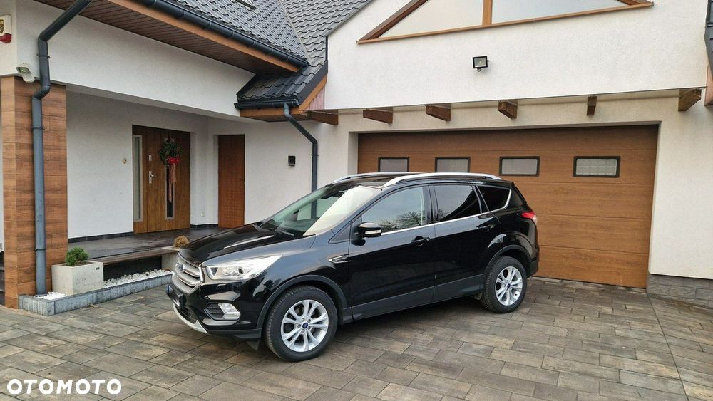 Ford Kuga - 2