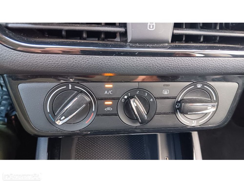Skoda Kamiq 1.0 TSI DSG - 22