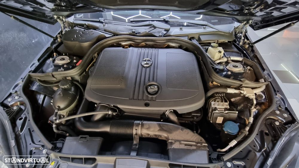Mercedes-Benz E 250 CDI Avantgarde BlueEfficiency Auto. - 20