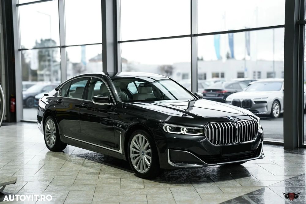 BMW Seria 7 745e - 3