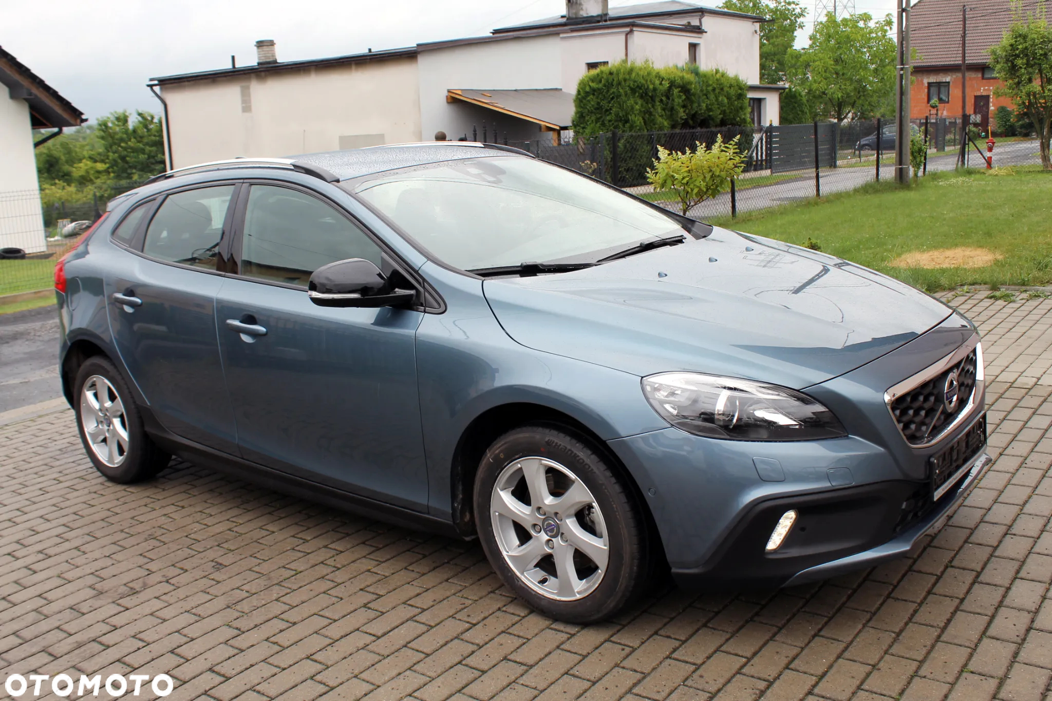 Volvo V40 Cross Country D2 Momentum - 3