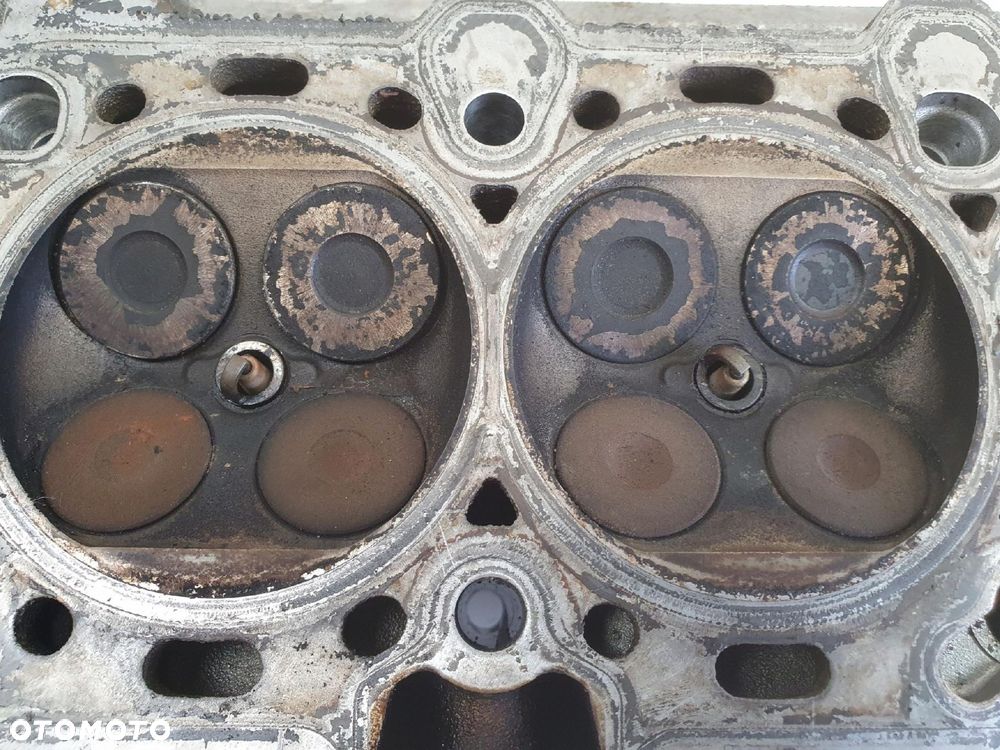 Opel Zafira B Astra J 1.6 16V A16XER GŁOWICA CYLINDRÓW 55559340 - 9