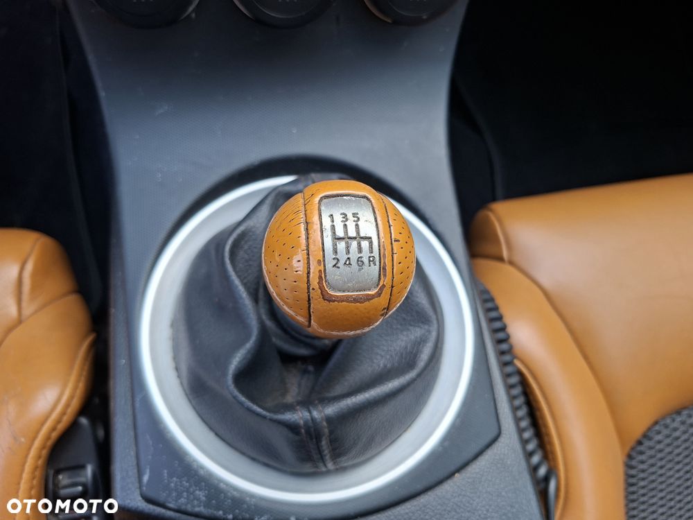 Nissan 350 Z Premium Pack - 25