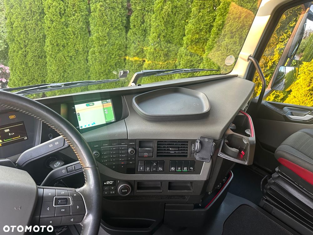 Volvo / FH 500 / 6X2 / HAKOWIEC / MEILLER -KIPPER 21-67/ Oś-SKRĘTNA-PODNOSZONA / - 35