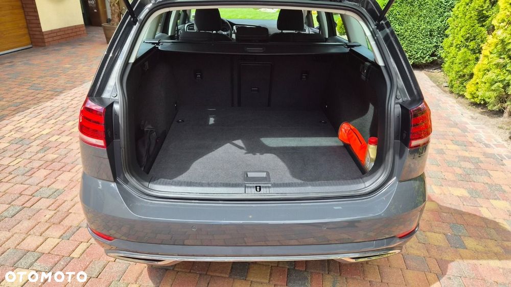Volkswagen Golf Variant 2.0 TDI SCR DSG Highline - 22