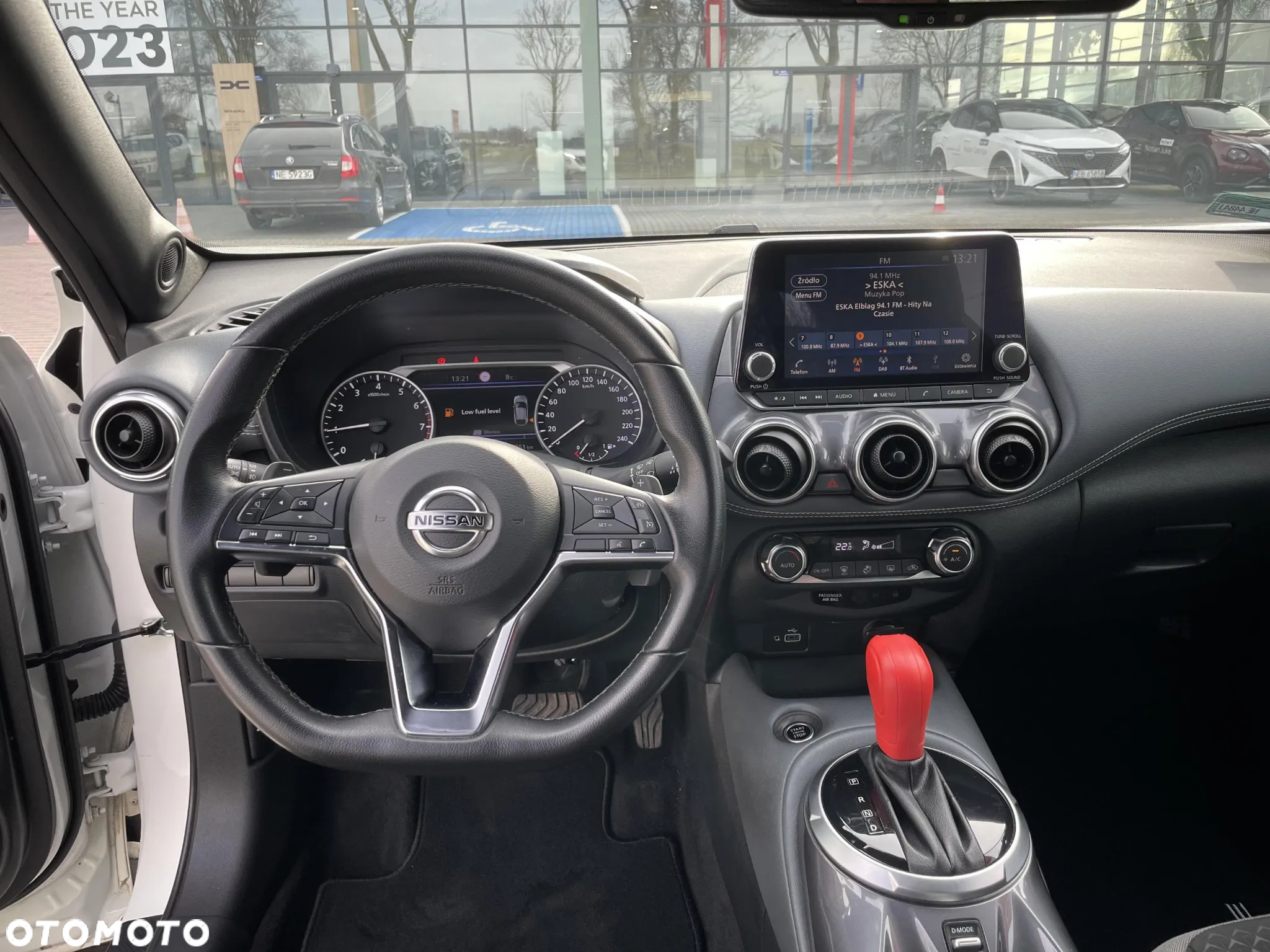 Nissan Juke 1.0 DIG-T N-Connecta DCT - 13