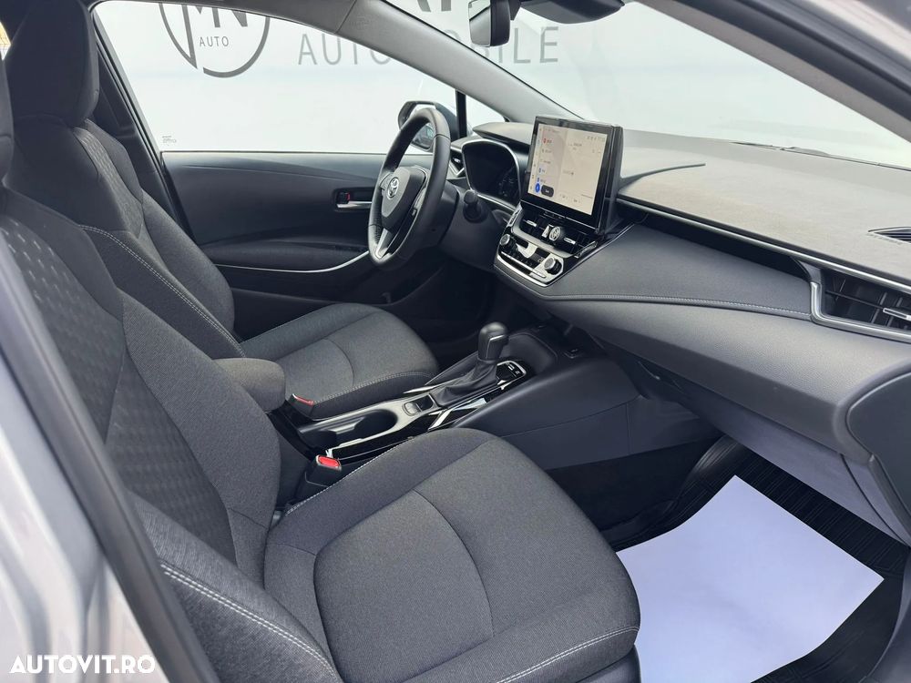 Toyota Corolla 1.8 HSD Dynamic - 9