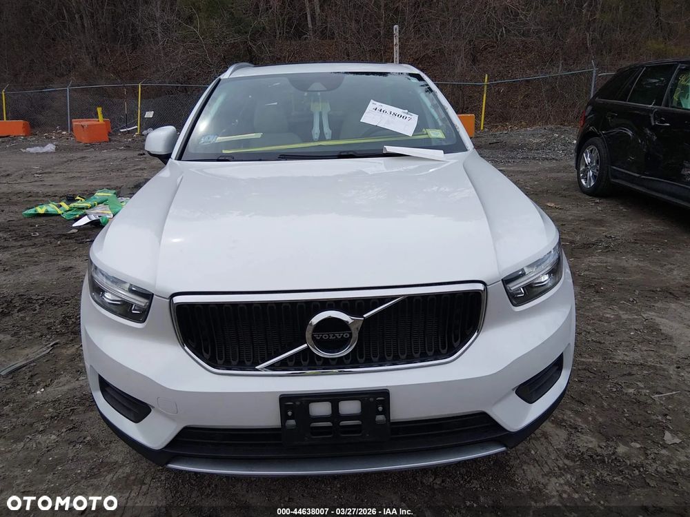 Volvo XC 40 T5 AWD Momentum - 25