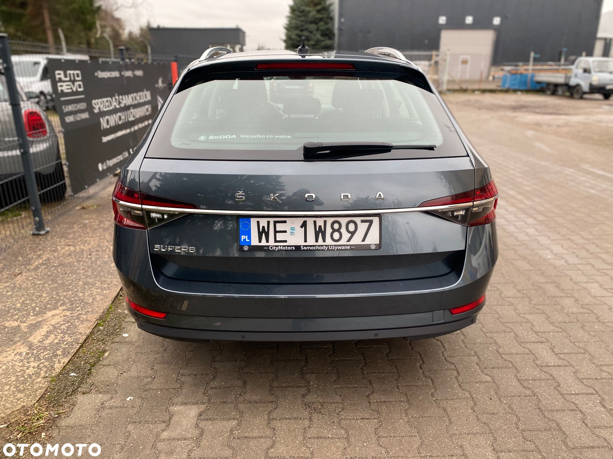 Skoda Superb 1.5 TSI ACT Ambition DSG - 4