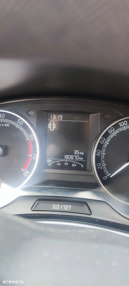 Skoda Fabia 1.0 Active - 9