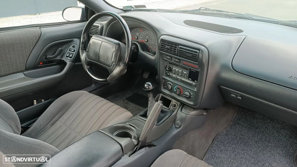 Chevrolet Camaro - 8