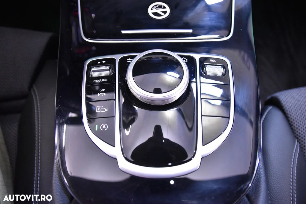 Mercedes-Benz E 220 d Aut. - 17