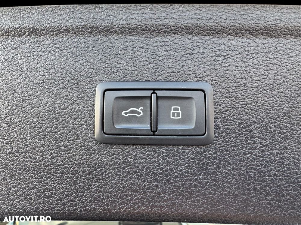 Audi Q5 40 TDI quattro S tronic sport - 33