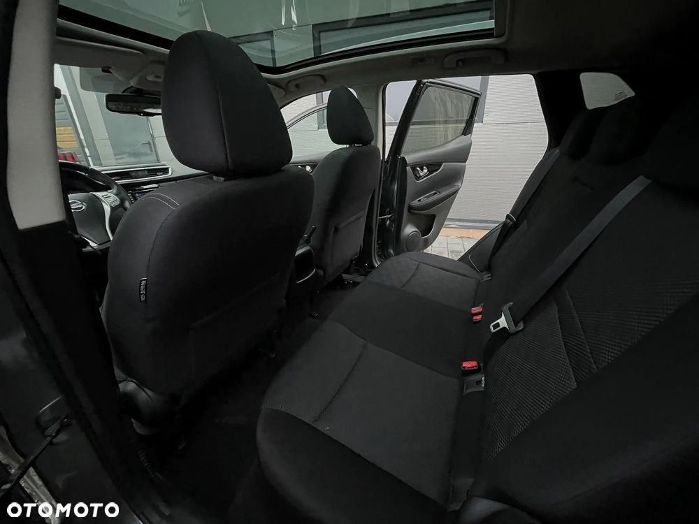 Nissan Qashqai 1.6 DCi Xtronic N-Connecta - 21