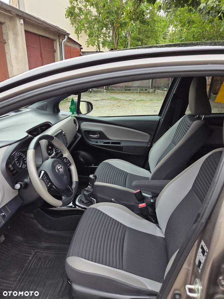 Toyota Yaris 1.5 Selection - 13