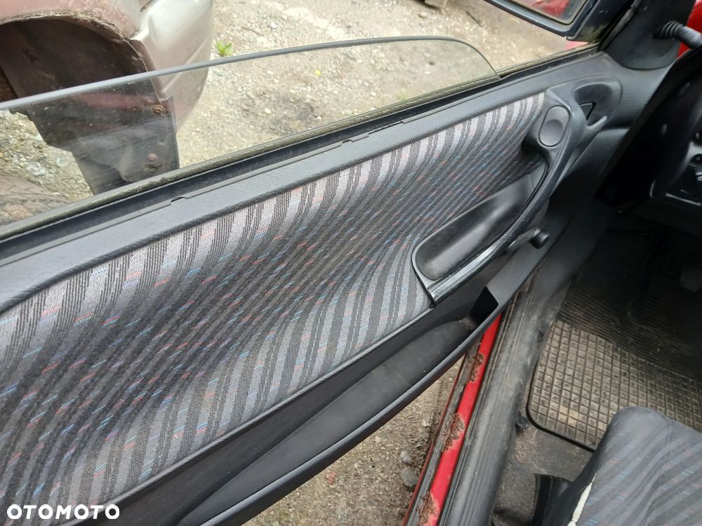 opel astra F  maska pokrywa silnika klapa bagażnika zderzak lampa reflektor pas przedni stop lampy - 5