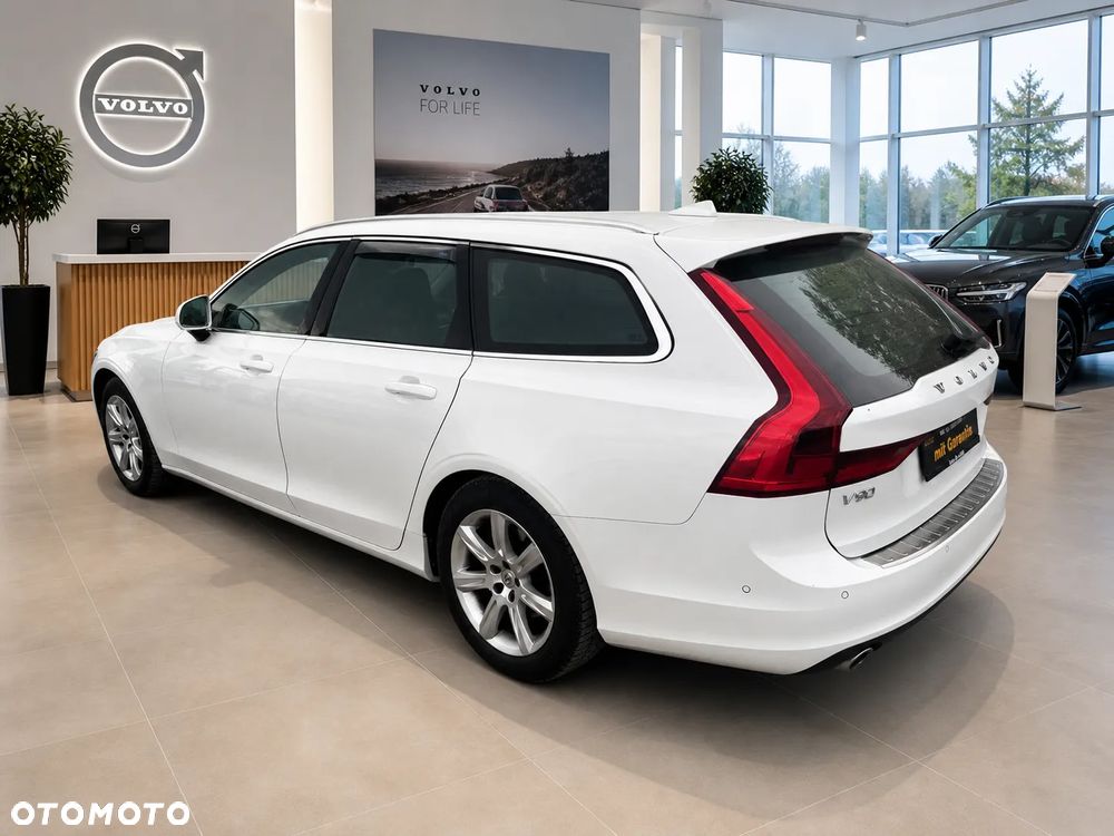 Volvo V90 D4 Geartronic Momentum - 2