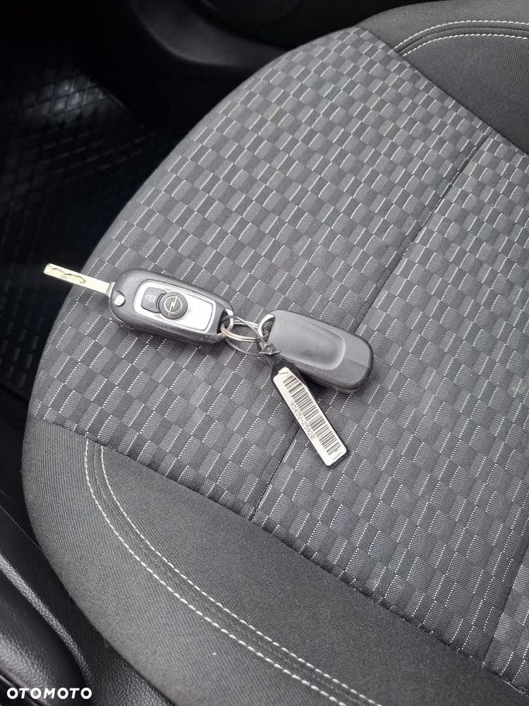 Opel Astra 1.6 CDTI Enjoy S&S - 19