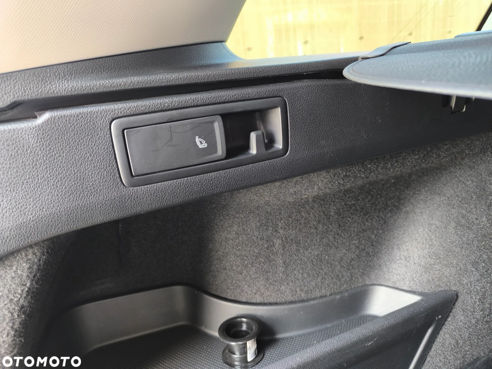 Volkswagen Passat Variant 1.4 TSI ACT (BMT) DSG Comfortline - 22
