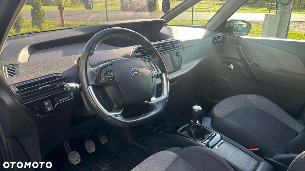Citroën C4 Picasso - 11