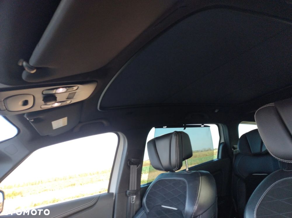 Renault Grand Scenic - 30