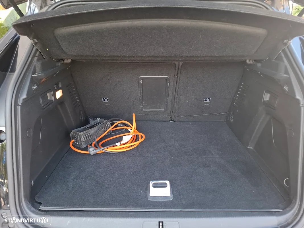 Peugeot 3008 1.6 Hybrid Allure Pack e-EAT8 - 43