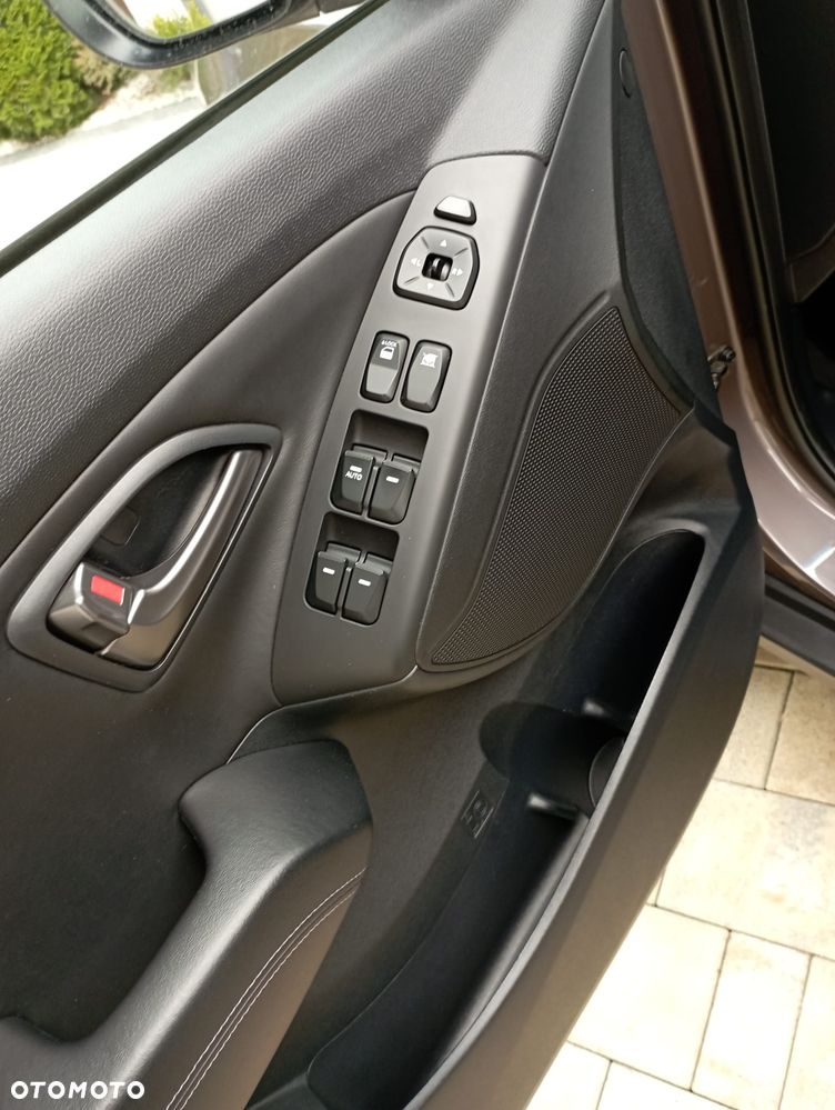 Hyundai ix35 1.6 GDI Comfort 2WD - 18