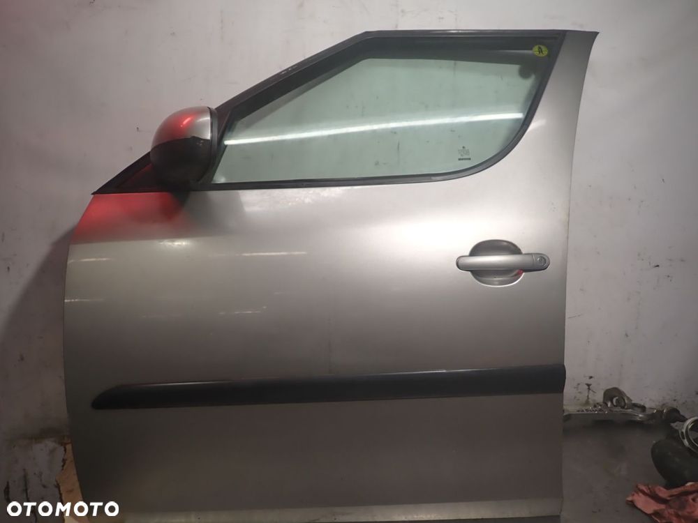 DRZWI LEWY PRZÓD SKODA ROOMSTER - 1
