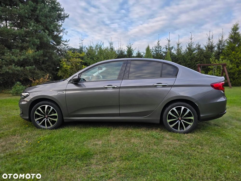 Fiat Tipo 1.4 16v Lounge EU6d - 4